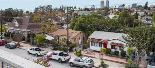 911 27 St, San Diego CA 92102-1013 exterior