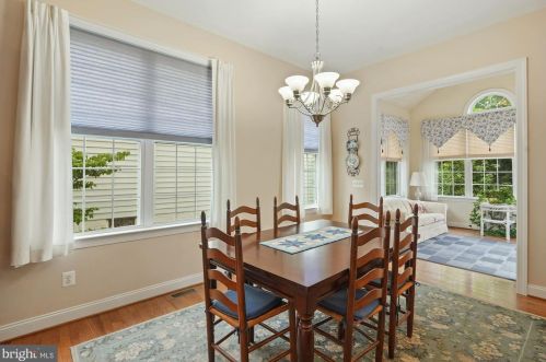 5433 Rodriquez Ln, Haymarket VA  20169-6100 exterior