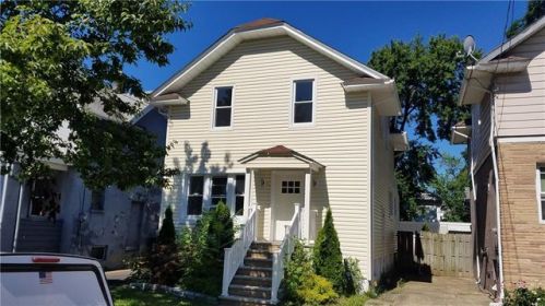 555 Maple Ave, Woodbridge, NJ 07095-3039