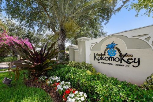 850 Kokomo Key Ln, Delray Beach FL  33483-6029 exterior
