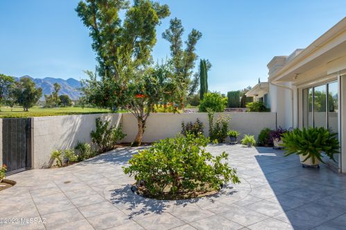 2708 Casas Dr, Tucson, AZ 85742-9777