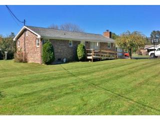 117 Parker St, Erwin, TN 37650-2070