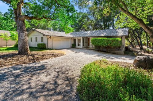 14432 Lodgepole Dr, Lake Wildwood CA  95946-9575 exterior