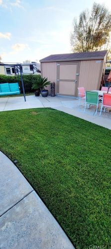 14325 Mcnab Ave, Bellflower CA  90706-3394 exterior