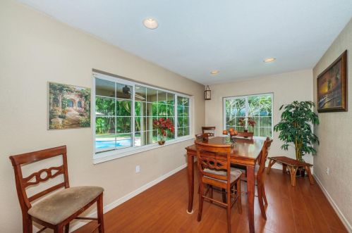2152 75th Way, Saint Petersburg FL  33710-3846 exterior
