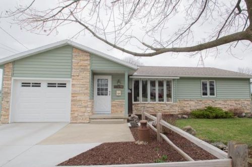 1309 3rd St, Watertown, WI 53094-6504