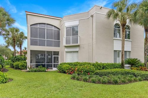 1570 Clermont Dr, Naples FL  34109-0302 exterior