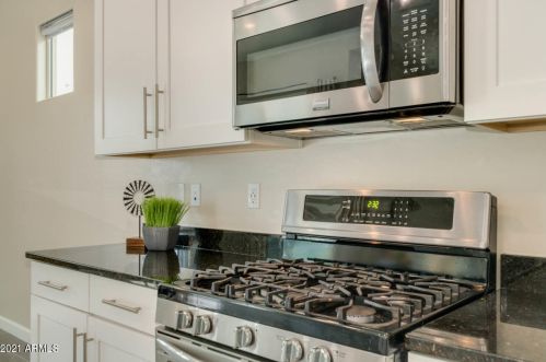 4926 Quiet Way, Gilbert AZ  85298-0648 exterior
