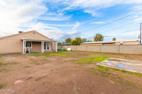 5 31 Ave, Phoenix AZ 85009-2449 exterior