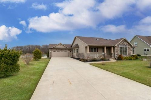 24865 Walton Dr, Elkhart, IN 46517-8205