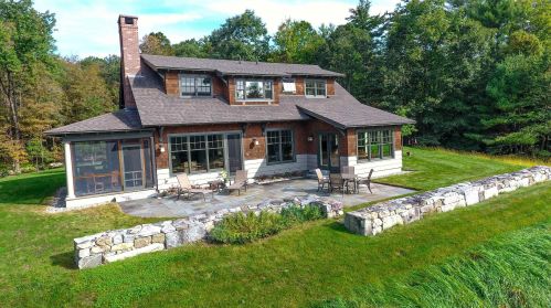 549 Holderness Rd, Holderness, NH 03245-5722
