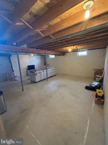 44 Viereck Rd, Swedesboro NJ  08085-3616 exterior