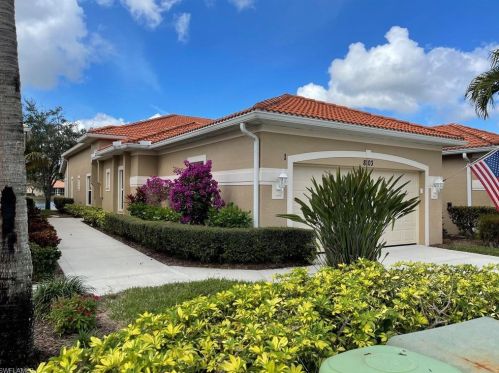 8103 Sanctuary Dr, Naples, FL 34104-5860