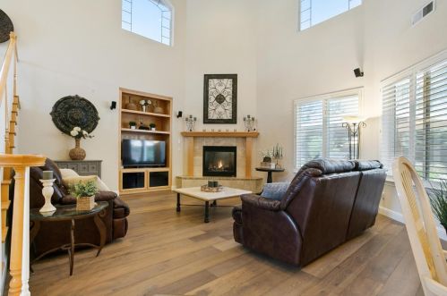 1219 Ruess Rd, Ripon CA  95366-9425 exterior