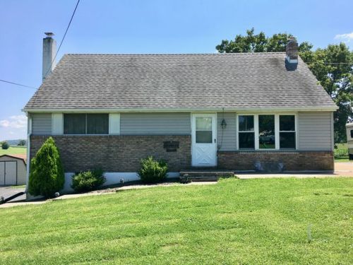300 Dull Rd, Cross Roads, PA 17322-8813