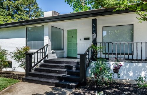 6404 Hickory Ave, Citrus Heights, CA 95662-3919
