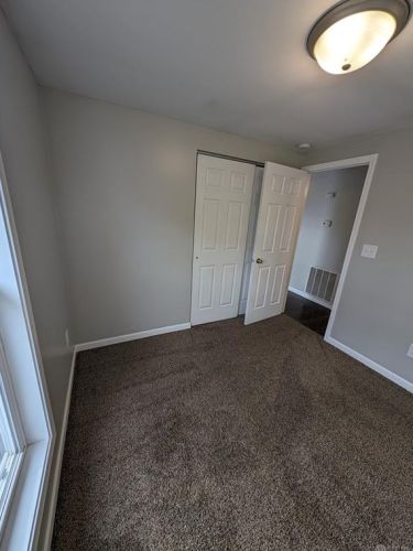 107 Topsfield Farm Cir, Englewood OH  45322-3420 exterior