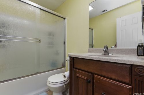 16060 Lenel Ct, Riverside CA  92504-5817 exterior