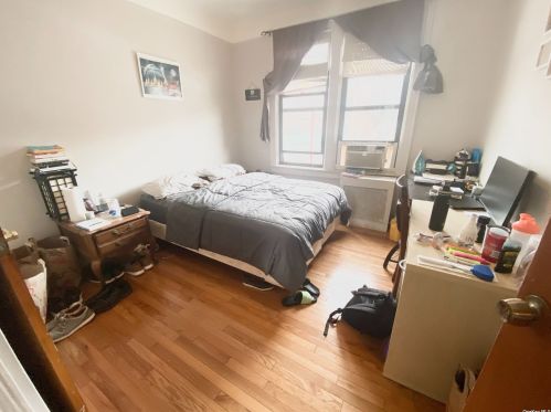 30-94 48th St, Long Island City NY  11105-1232 exterior