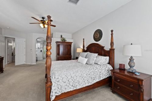 19801 Wetherby Ln, Lutz FL  33549-9329 exterior