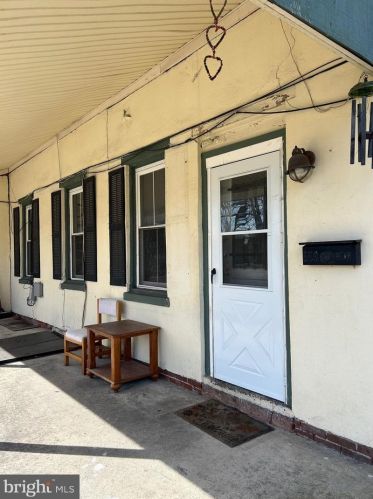559 High St, Pottstown PA  19464-5677 exterior