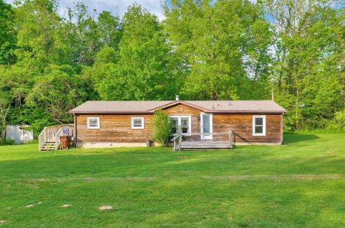 162 Yankee Rd, Wilmington, OH 45177-9738