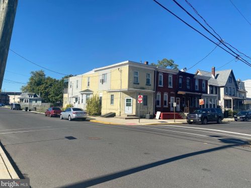 430 Hunter St, Gloucester, NJ 08030-2017