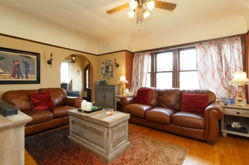 213 Sumner St, Hartford, WI 53027-1527