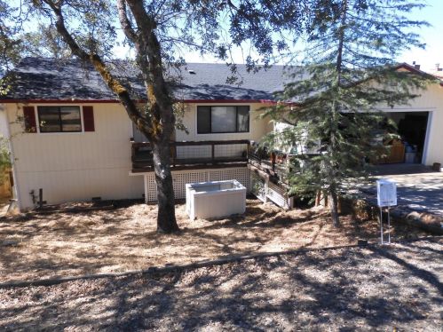 18883 Deer Hill Rd, Middletown, CA 95467-8147