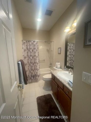 45 Marlow Dr, Jackson Twp NJ  08527-4680 exterior
