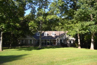 45 Albatross Cir, Crossville, TN 38555-5814
