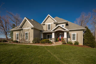 136 Pinecrest Ct, Boone NC  28607-9287 exterior