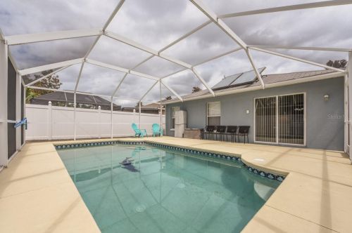 12704 Adventure Dr, Riverview FL exterior