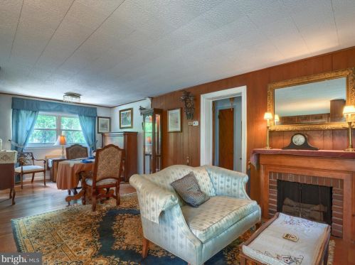 120 Zieglerville Rd, Collegeville PA  19473-2214 exterior