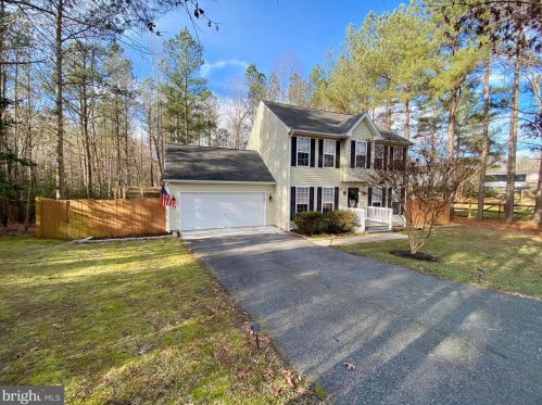 8601 Dunstable Ct, Fredericksburg VA  22408-7741 exterior