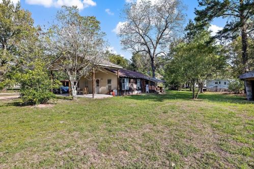 4175 Old Highway 105, Conroe, TX 77304-3088