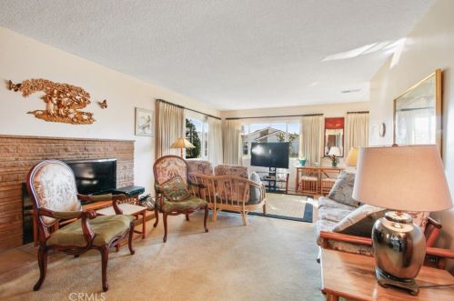 13272 Nina Pl, Garden Grove CA  92843-2750 exterior