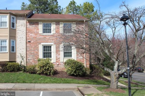 7800 Carsley Ct, Lorton, VA 22079-4344