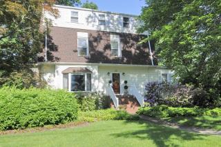 16 Myrtle St, Haworth, NJ 07641-1740