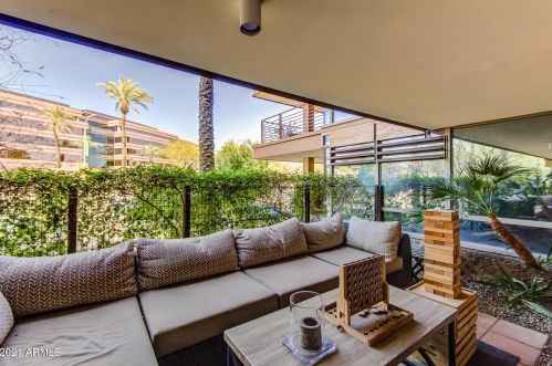 7161 Rancho Vista Dr, Scottsdale, AZ 85251-1495