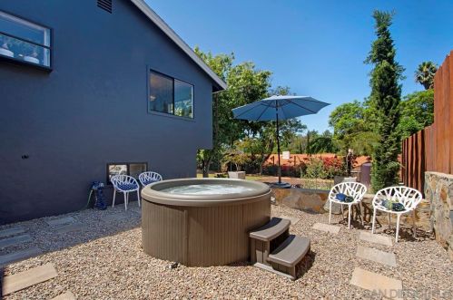 4594 Mayapan Dr, La Mesa CA  91941-7146 exterior