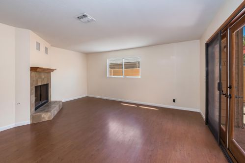 122 Micheltorena St, Santa Barbara, CA 93101-3061