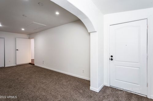 3044 39th Ave, Phoenix AZ 85029-3117 exterior