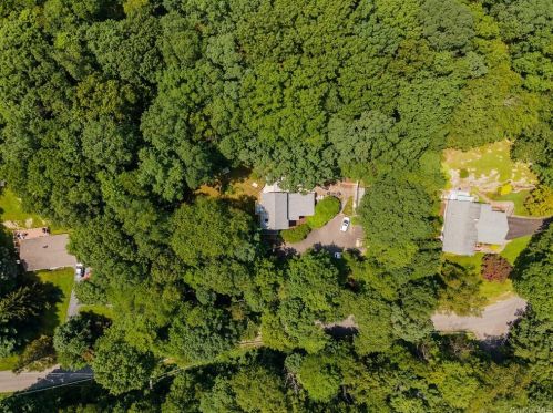 551 Wood Rd, Mahopac NY  10541-3358 exterior