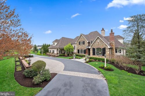 892 Penn Oak Rd, Prospectville, PA 19002-1968