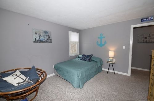 252 Plain St, Marshfield MA 02050-2709 exterior