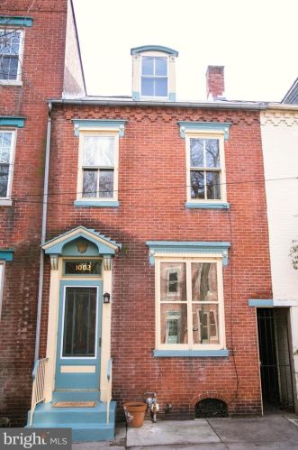 1002 Green St, Harrisburg, PA 17102-2916