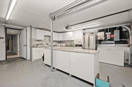 156 Summit Dr, North Branford CT  06471-1234 exterior