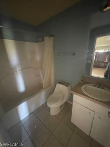 4541 21 St, Lehigh Acres FL 33973-3223 exterior