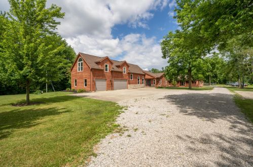 7262 Brundage Rd, Waldo, OH 43356-9121